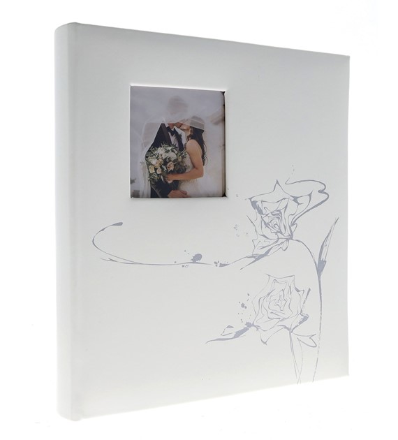 Album tradycyjny szyty DBCL30MOMENT06B
<br/>Rozmiar stron: 29x32
<br/>Ilość stron: 60
<br/>Kolor stron: czarny