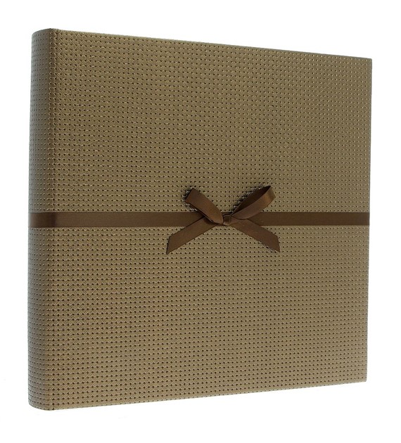 Album tradycyjny szyty DBCL30UNIQUEBROWNB
<br/>Rozmiar stron: 29x32
<br/>Ilość stron: 
<br/>Kolor stron: 