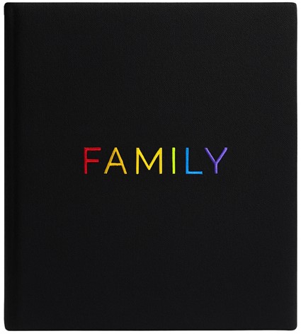 Album tradycyjny szyty DBCL50ART17B<br>
Rozmiar stron: 29x32<br>
Ilość stron: 100<br>
Kolor stron: czarny