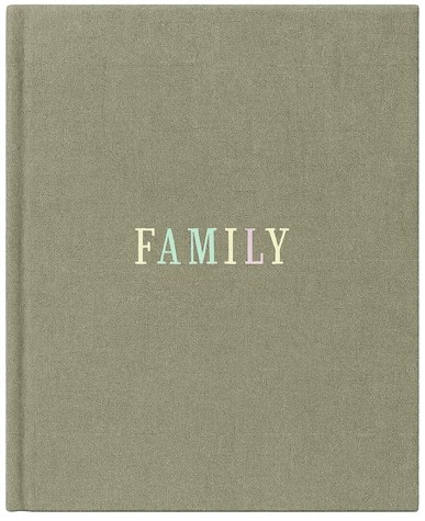 Album tradycyjny szyty DBCS20ART97B<br>
Rozmiar stron: 24x29<br>
Ilość stron: 40<br>
Kolor stron: czarny