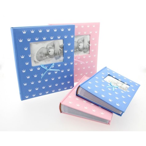 Album tradycyjny szyty DBCS20MIRACLE<br>
Rozmiar stron: 24x29<br>
Ilość stron: 40<br>
Kolor stron: kremowy