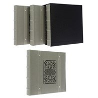 Album kieszeniowy szyty KD46200LINEBOX3-3
<br/>Rozmiar zdjęć: 10x15
<br/>Ilość zdjęć: 200
<br/>Ilość zdjęć na stronie: 2