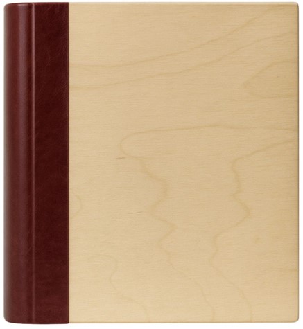 Album kieszeniowy szyty KD46200WOODBROWN<br>
Rozmiar zdjęć: 10x15<br>
Ilość zdjęć: 200<br>
Ilość zdjęć na stronie: 2<br>