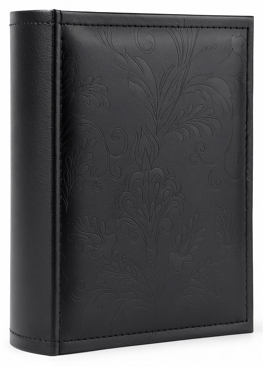 Album kieszeniowy szyty KD46300/2ART24<br>
Rozmiar zdjęć: 10x15<br>
Ilość zdjęć: 300<br>
Ilość zdjęć na stronie: 2<br>