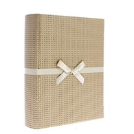 Album kieszeniowy szyty KD46300/2UNIQUEGOLD
<br/>Rozmiar zdjęć: 10x15
<br/>Ilość zdjęć: 300
<br/>Ilość zdjęć na stronie: 2