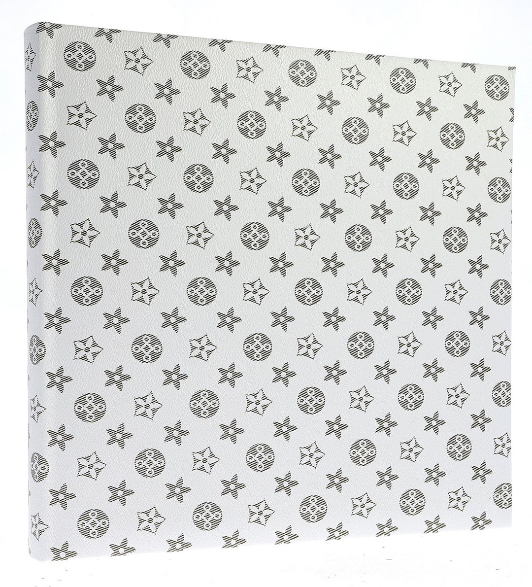 Album kieszeniowy szyty KD46500ART02
<br/>Rozmiar zdjęć: 10x15
<br/>Ilość zdjęć: 500
<br/>Ilość zdjęć na stronie: 5