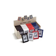 Ramka plastikowa KRD-1005<br>
Rozmiar ramki: <br>