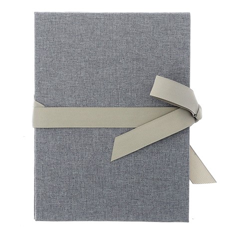 Album typu  jamnik  15x21/12 LP68 LINEN GREY