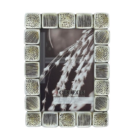 Ramka ceramiczna RX4657<br>
Rozmiar ramki: 13x18<br>